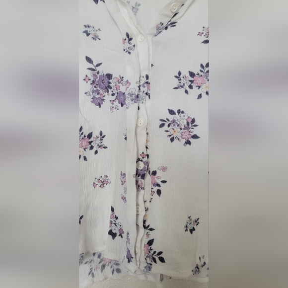 CODE X MODE crop top floral blouse. Size small - Picture 7 of 8